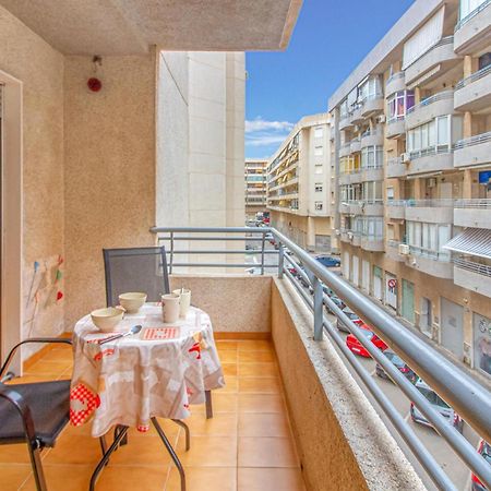 1 Bedroom Nice Apartment In 산타 폴라 외부 사진