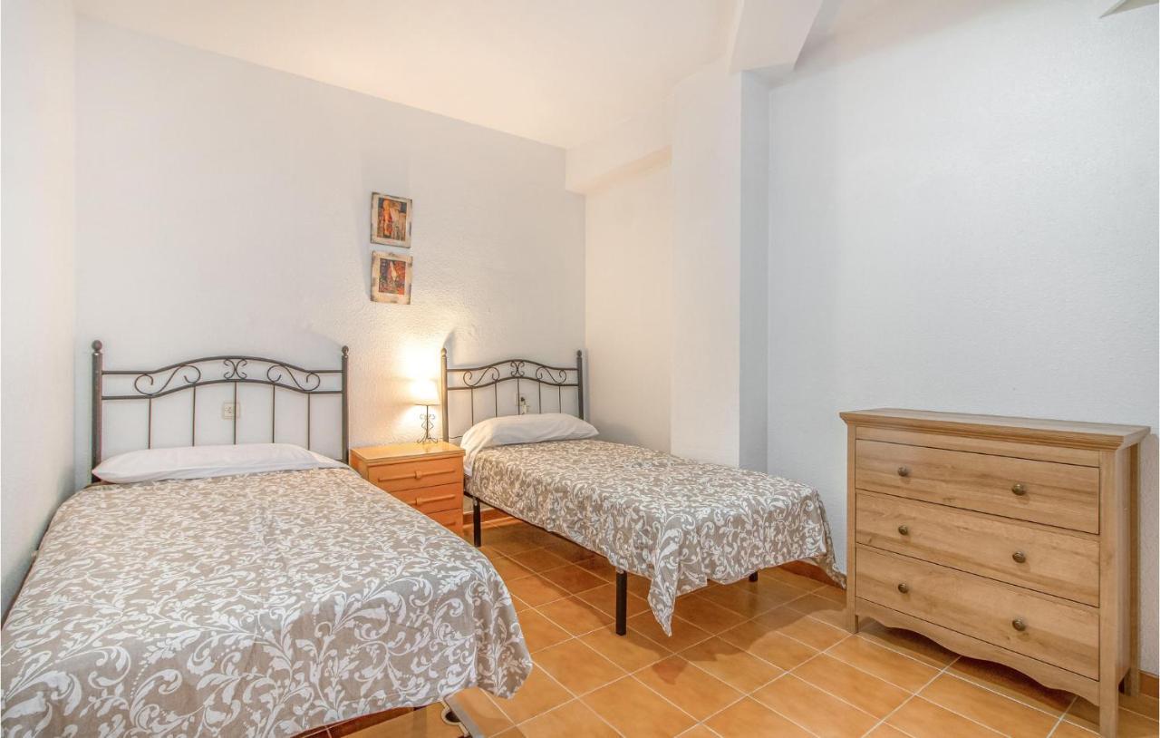 1 Bedroom Nice Apartment In 산타 폴라 외부 사진